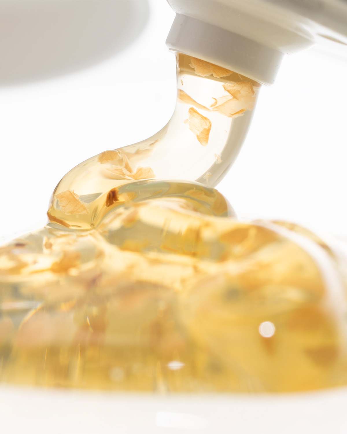 Pure Moonlight Floral Cleanser journal visual